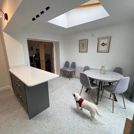 Alfies Little Townhouse