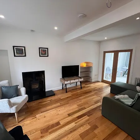 Alfies Little Townhouse